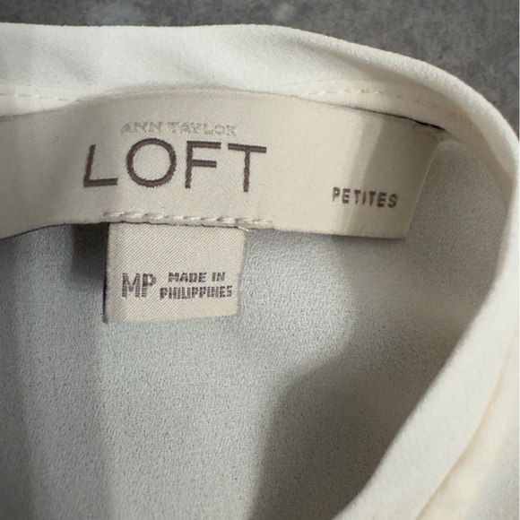 Loft Women's Blouse - Picture 6 of 8
